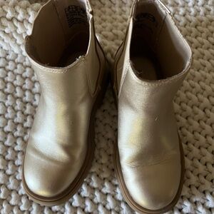 GAP gold boots Toddler size 11